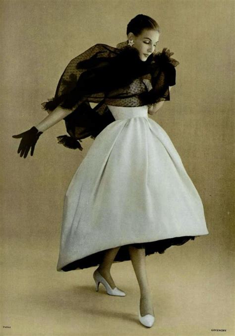 hubert de Givenchy 1950s fashion